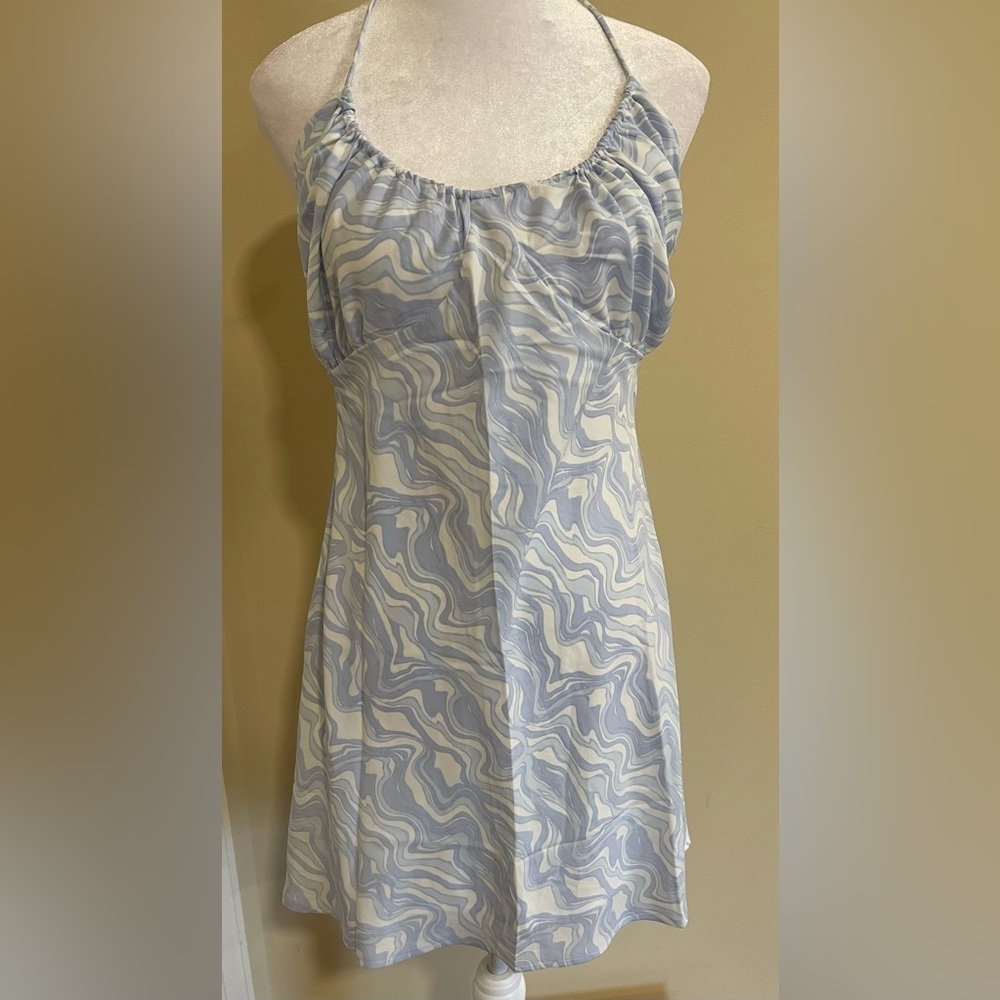 Abercrombie & Fitch blue and white swirl dress​​​​​​
